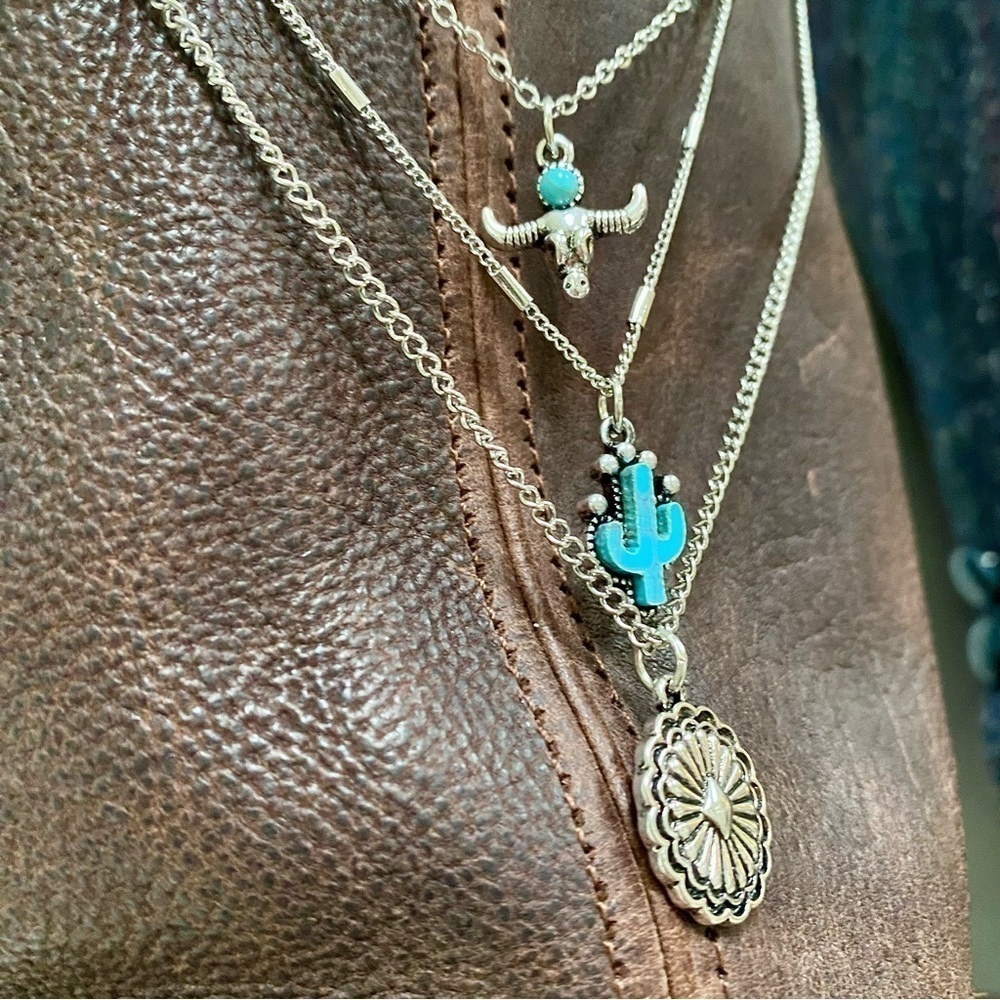 Boho western horn earrings w vintage spell gypsy cowboy/Navajo/Pendleton… - Picture 14 of 15